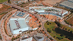 El centro comercial y de ocio Anec Blau abre sus puertas