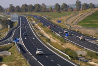 Fomento retrasa el gran negocio de las autovías
