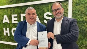 AEDAS Homes logra reducir emisiones de CO2 en 2025 utilizando aluminio reciclado
