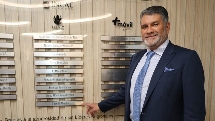 Andrés Farrugia lidera la innovación y la inclusión en Caja de Ahorros