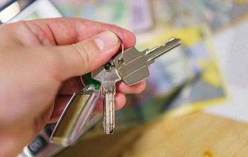 Ciento ochenta municipios andaluces se suman a las medidas de vivienda de la Junta