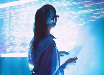 Estudio de Aon revela falta de inversión en talento humano para el éxito de la IA