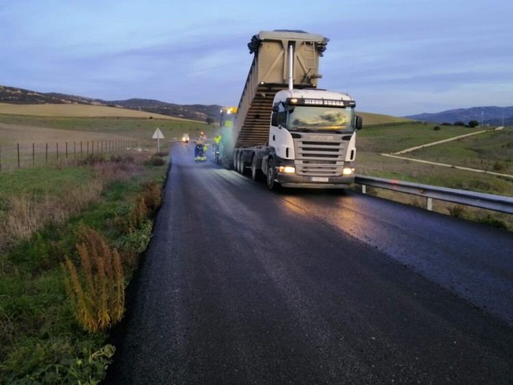 Junta de Andalucía licita 23,8 millones para reparar carreteras