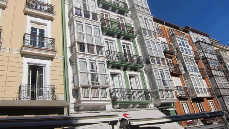 Madrid permitirá alquiler turístico de pisos particulares durante 3 meses al año y más allá exigirá licencias