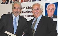 Mejor Empresa en Bolsa. Como presidente de Metrovacesa, compañía que se ha revalorizado más del 80% en los últimos dos años, Joaquín Rivero recibió este reconocimiento de manos de Antonio Zoido, presidente de la Bolsa de Madrid.